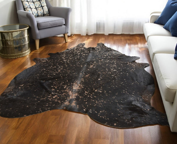 HomeRoots 8' X 10' Cowhide Animal Print Power Loom Area Rug - Rustic Touch for Modern Living Spaces & Homes Brown, Tan 566998