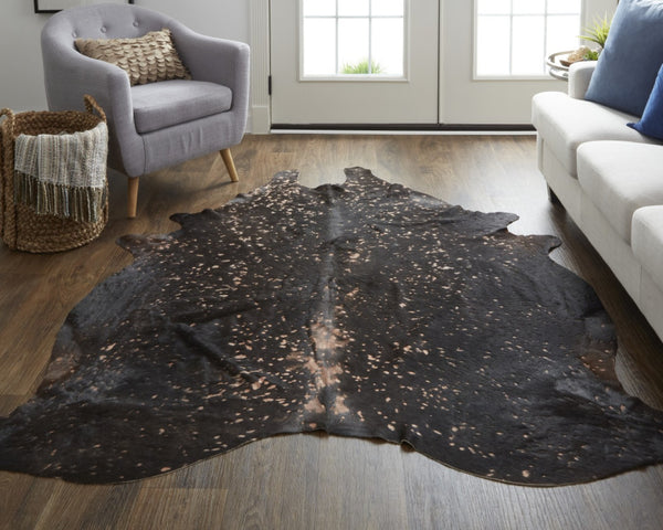 HomeRoots 8' X 10' Cowhide Animal Print Power Loom Area Rug - Rustic Touch for Modern Living Spaces & Homes Brown, Tan 566998