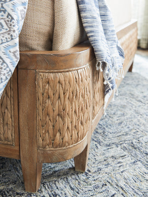 Lexington Tommy Bahama Home Ivory Coast Woven Bed - Curated Global Design With Braided Banana Leaf Accents For Timeless Elegance Newcastle  566-134c