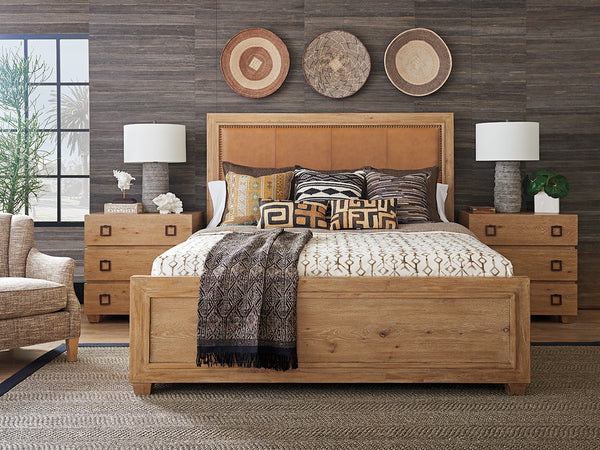 Lexington Tommy Bahama Home Antilles Upholstered Panel Bed - Stylish Global Transitional Design With Leather Headboard & Nailhead Trim Newcastle  566-144c