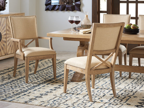 Lexington Tommy Bahama Home Farmington Global Transitional Dining Table With Herringbone Veneer, Expands For 10 Guests Comfortably Newcastle  566-877c