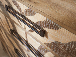 Lexington Tommy Bahama Home Tangiers Hall Chest: Global Transitional Design With Unique Animal Print & Ample Storage Solutions Newcastle  566-973