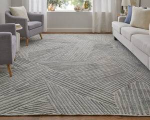 HomeRoots 5' Hand Woven Area Rug in Green and Ivory - Unique Abstract Design for Modern Home Elegance 8' X 10' 567022