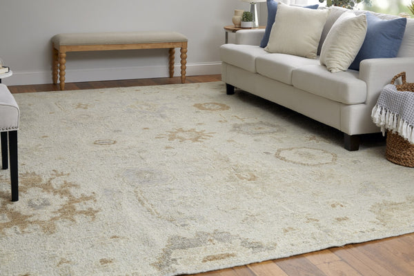 HomeRoots 4' Hand-Knotted Wool Area Rug in Tan and Gray Floral Design – Durable, Stain-Resistant Elegance for Any Room 6' X 9' 567183