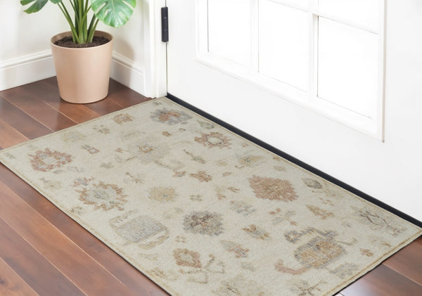 HomeRoots 6' Hand-Knotted Wool Floral Area Rug in Ivory, Tan, and Gray for Timeless Elegance and Durability 2' X 3' 567193