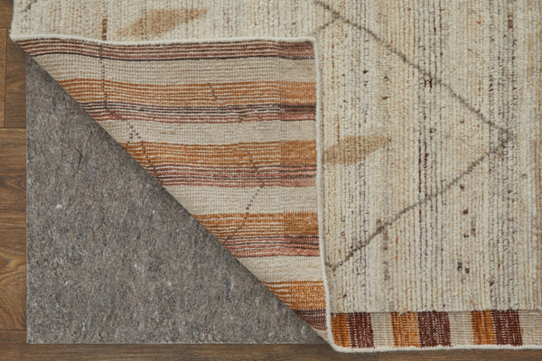 HomeRoots 8' X 10' Hand-Knotted Moroccan Wool Area Rug in Ivory & Tan - Luxurious, Durable, and Unique Decor 567290