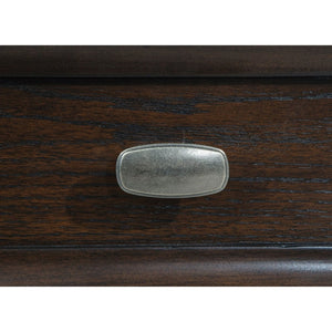 English Elm Berwick Eight Drawer Oak Veneer Dresser with Gunmetal Hardware for Classic Bedrooms B062P440098