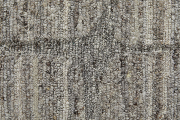 HomeRoots 4' Hand Woven Taupe and Gray Abstract Area Rug - Cozy Scandinavian Design with Unique Artisan Flair 2' X 3' 567486