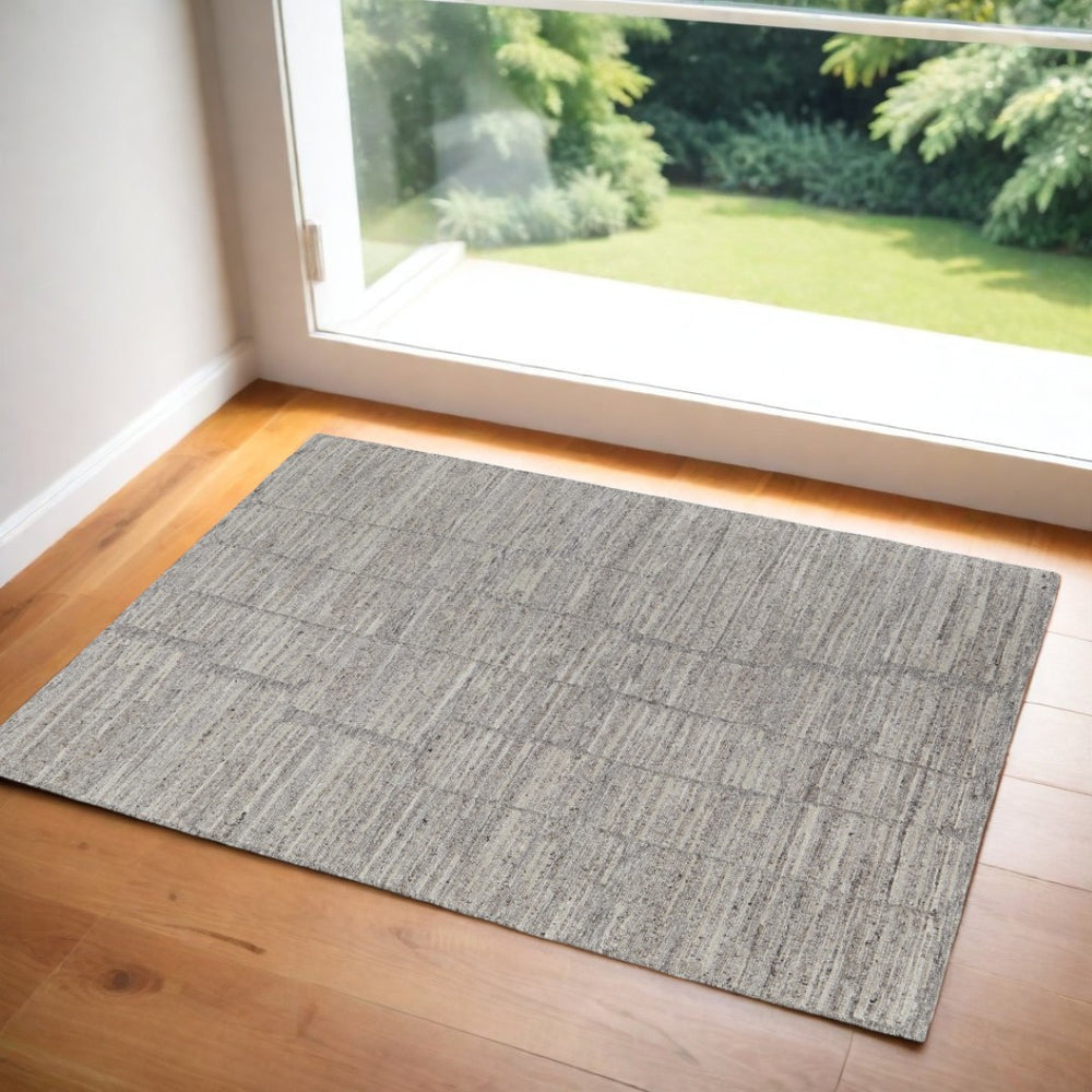 HomeRoots 4' Hand Woven Taupe and Gray Abstract Area Rug - Cozy Scandinavian Design with Unique Artisan Flair 2' X 3' 567486