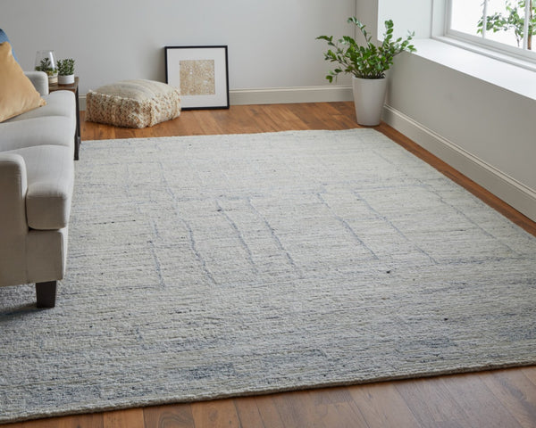 HomeRoots 4' Gray and Ivory Abstract Hand-Woven Area Rug - Soft Wool Blend for Modern, Scandinavian Style 4' X 6' 567487