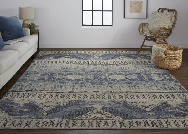 HomeRoots 4' Hand-Knotted Wool Floral Area Rug – Timeless Elegance with Stain Resistance for Any Room Decor 4' X 6' 567515