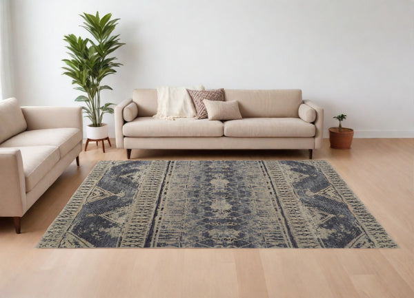 HomeRoots 4' Hand-Knotted Wool Floral Area Rug – Timeless Elegance with Stain Resistance for Any Room Decor 6' X 9' 567516