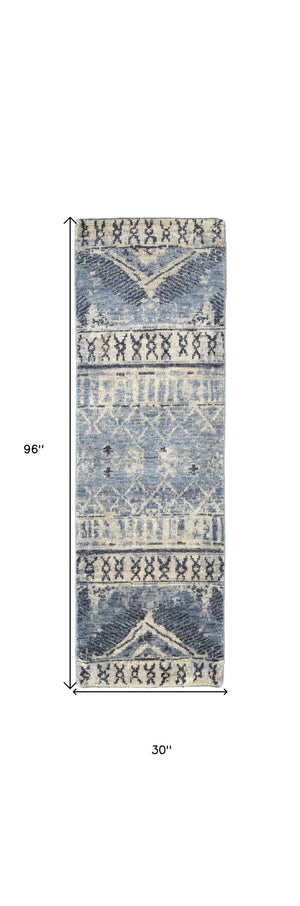 HomeRoots 4' Hand-Knotted Wool Floral Area Rug – Timeless Elegance with Stain Resistance for Any Room Decor Blue 567520