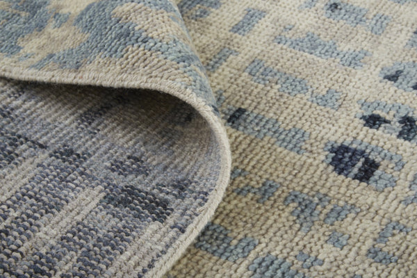 HomeRoots 4' Hand-Knotted Gray Blue and Ivory Wool Abstract Area Rug – Durable, Stylish, Stain-Resistant Comfort 8' Runner 567540