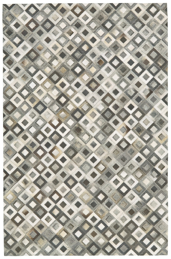 HomeRoots 6' Luxe Faux Cowhide Geometric Area Rug in Black, Gray, and White - Modern Style for Any Space 6' X 9' 567699