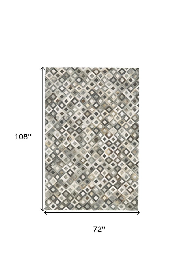 HomeRoots 6' Luxe Faux Cowhide Geometric Area Rug in Black, Gray, and White - Modern Style for Any Space 6' X 9' 567699