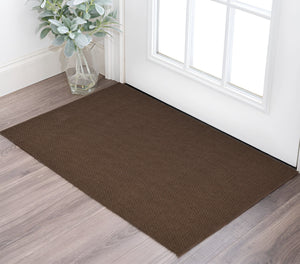 Homeroots 2' Hand Woven Brown Area Rug - Unique Artisan Crafted Accent For Any Space, Stain Resistant Design 2' X 3' Polypropylene 567776