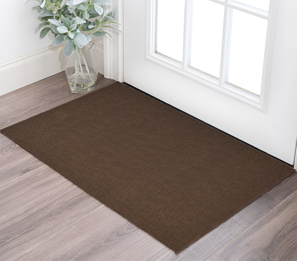 Homeroots 2' Hand Woven Brown Area Rug - Unique Artisan Crafted Accent For Any Space, Stain Resistant Design 2' X 3' Polypropylene 567776