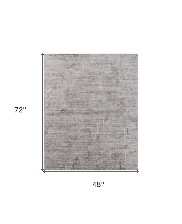 HomeRoots 4' Gray and Ivory Abstract Handwoven Area Rug - Elegant, Soft Wool-Blend for Timeless Home Decor 4' X 6' 567833