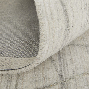 HomeRoots 4' Hand Woven Gray and Ivory Abstract Area Rug – Cozy Texture & Artistry for Modern Spaces 10' X 14' 567861