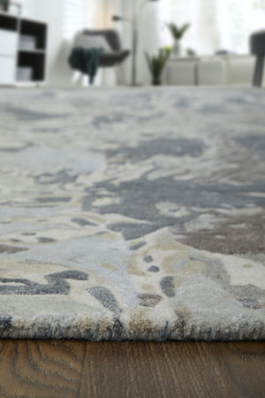 HomeRoots 4' Ivory Taupe Green Abstract Hand-Tufted Area Rug - Soft Wool-Blend for Modern Home Decor Elegance 4' X 6' 567879