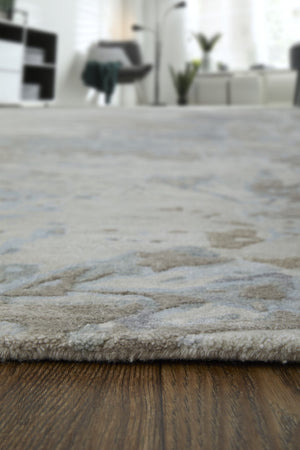 HomeRoots 2' Abstract Hand-Tufted Distressed Area Rug in Gray, Tan, and Blue - Stylish, Durable, and Unique 2' X 3' 567888
