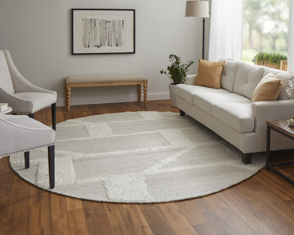 HomeRoots 4' Hand-Woven Wool Area Rug – Elegant Tan and Ivory Geometric Design for Cozy Living Spaces 9' Round 567905
