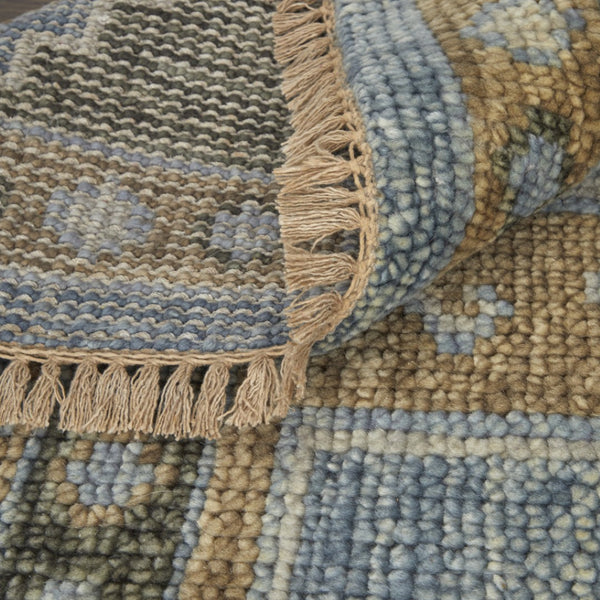 HomeRoots 3' Hand-Knotted Wool Oriental Area Rug in Ivory Tan and Blue – Elegant, Stain-Resistant Design 8' Round 567906