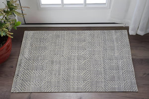 HomeRoots 5' Geometric Hand-Knotted Wool Area Rug - Stylish Tan and Gray Design for Modern Living Spaces 2' X 3' 567935