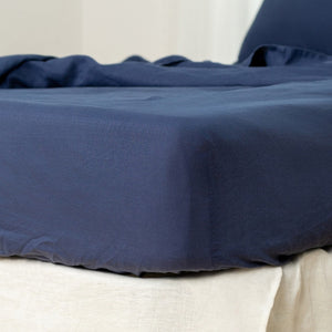 HomeRoots Navy Linen Fitted Sheet for California King - Soft, Breathable, Durable & Wrinkle-Resistant Comfort 568231