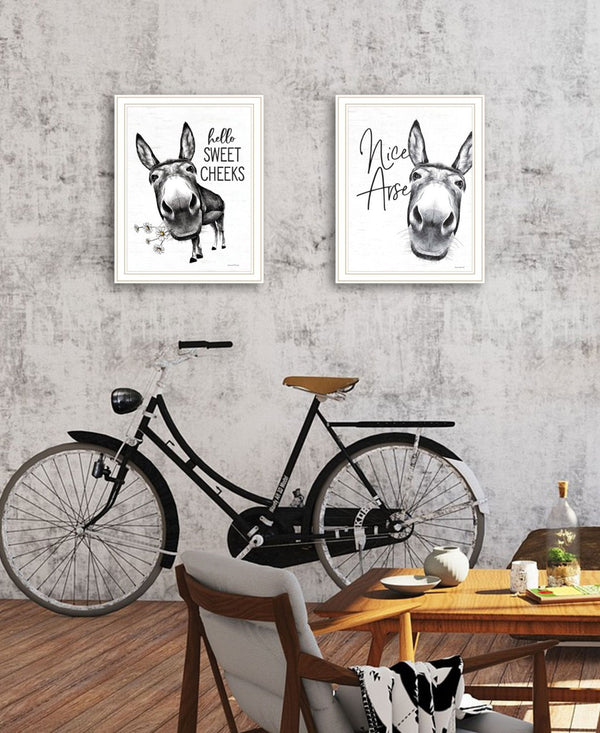 HomeRoots Set of Two Stylish Black Framed Bathroom Prints - Chic Hello Sweet Cheeks! Wall Art Decor 568677