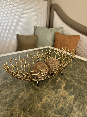 Homeroots 22" Gold Aluminum Oval Faux Coral Centerpiece Bowl   568880