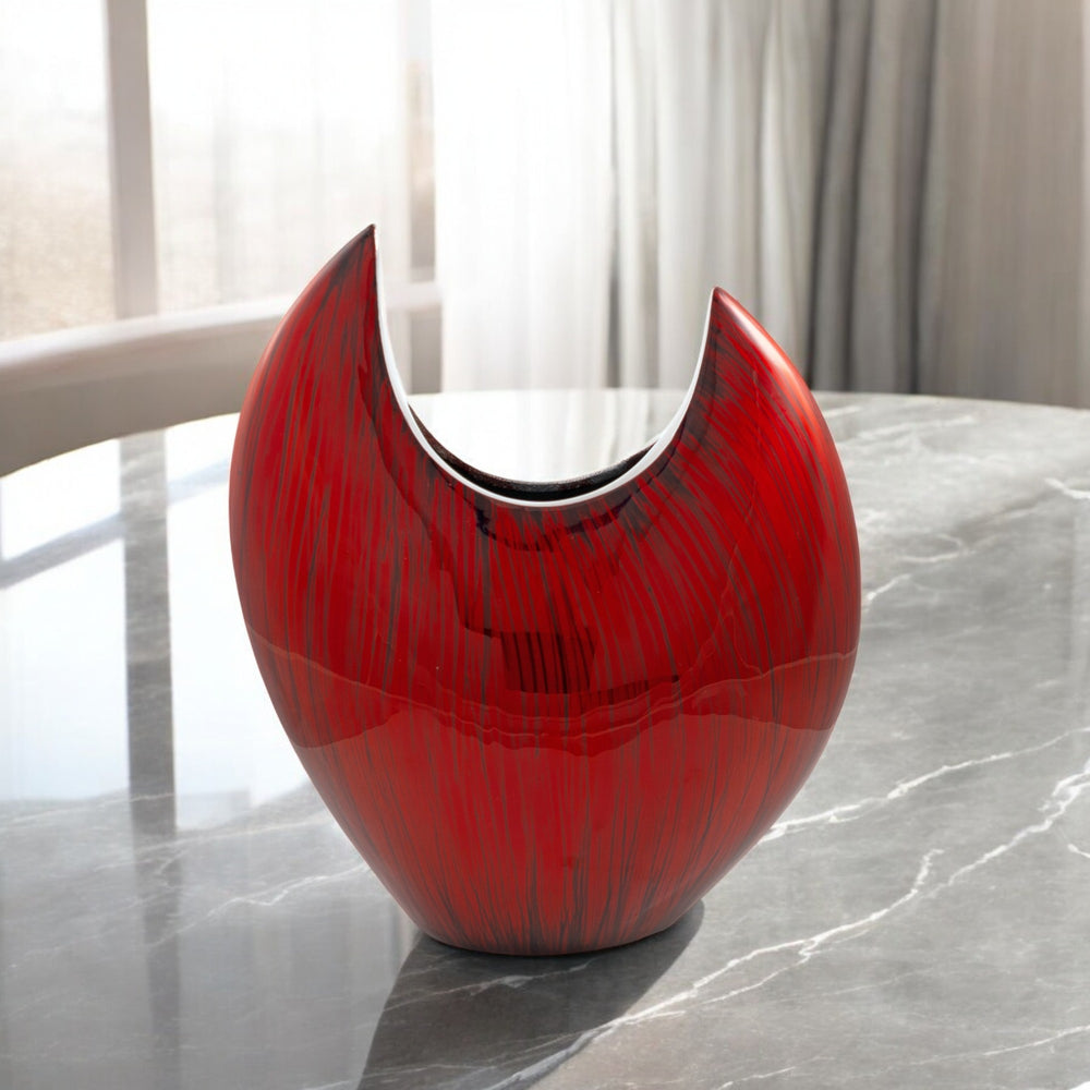 Homeroots 14" Striking Red Striped Aluminum Table Vase - Modern Home Decor Accent For Vibrant Interiors  Aluminum 568893