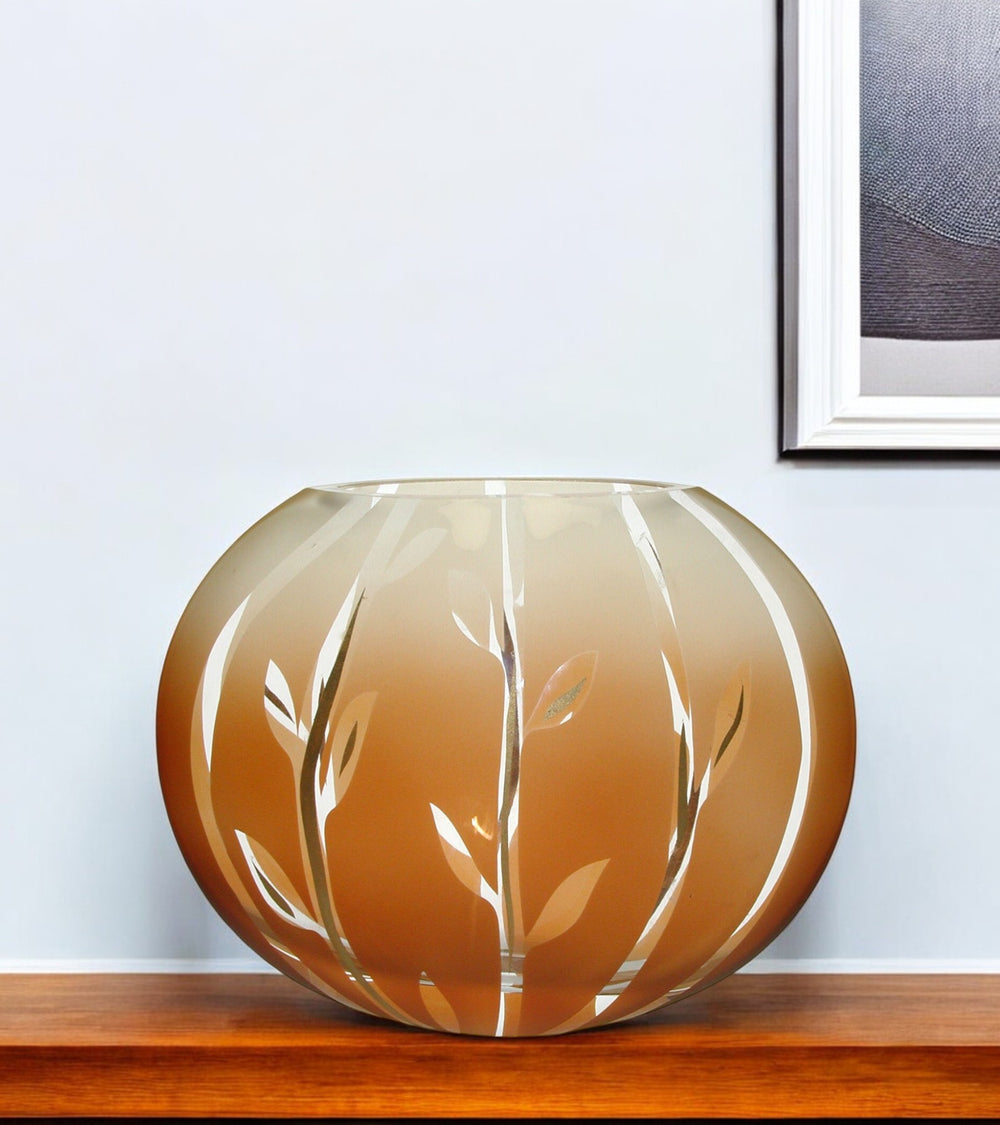 Homeroots 10" Brown Leaf Oval Lead-free Crystal Vase - Modern Elegance For Floral Arrangements & Decor  Lead Free Crystal 569077