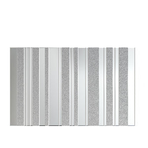 Homeroots 30" Clear And Silver Unframed Venetian Accent Mirror With Faux Crystal  Mirror 569268