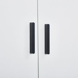 Homeroots 71" Elegant White & Natural Mirrored Combo Dresser With 3 Doors & 3 Drawers For Stylish Storage  Manufactured Wood 569299