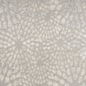 Homeroots 4' X 6' Gray Abstract Area Rug - Stylish Rectangle Design For Modern Home Décor & Cozy Warmth 4' X 6' Polyester 569630