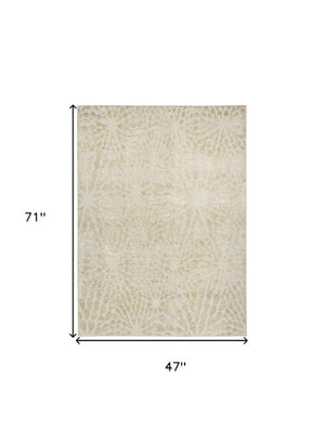 Homeroots 4' X 6' Ivory Abstract Area Rug - Stylish Neutral Design To Elevate Any Space With Sophistication 4' X 6' Polyester 569632