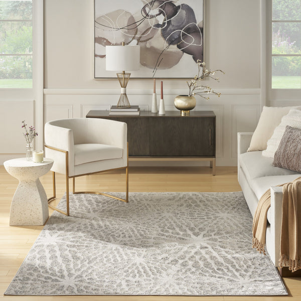 Homeroots 8' X 10' Gray Abstract Area Rug  Polyester 569640