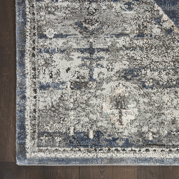 Homeroots 4' X 6' Blue Floral Power Loom Distressed Area Rug  Polypropylene 569648