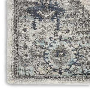 Homeroots 4' X 6' Gray Floral Power Loom Distressed Area Rug  Polypropylene 569650