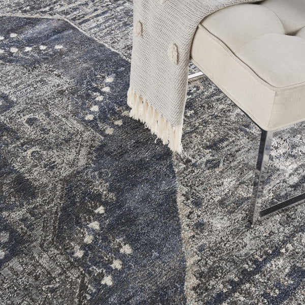 Homeroots 8' X 10' Blue Floral Power Loom Distressed Area Rug  Polypropylene 569656