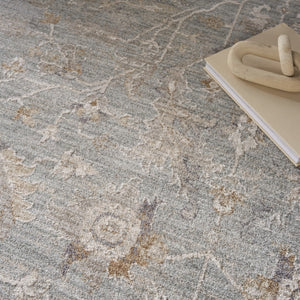 HomeRoots 10' Blue Floral Power Loom Distressed Rug - Vintage Charm for Hallways with Durable, Easy-Care Design 4' X 6' 569664