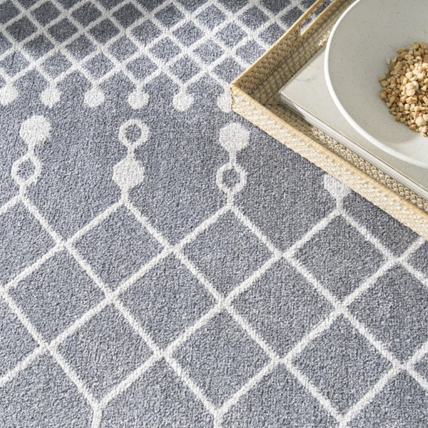 7 X 9 Blue Geometric Polyester Area Rug with Low Pile for Living Rooms and Entryways