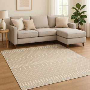7 X 9 Green Geometric Polyester Area Rug Low Pile Power Loomed Living Room
