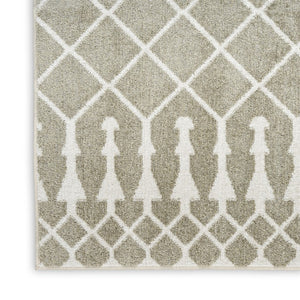 7 X 9 Green Geometric Polyester Area Rug Low Pile Power Loomed Living Room