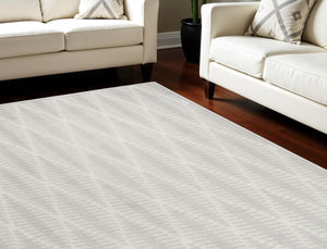 HomeRoots 7' Gray Geometric Area Rug - Modern Style, Durable Design & Perfect for Any Room in Your Home 7' X 9' 569745