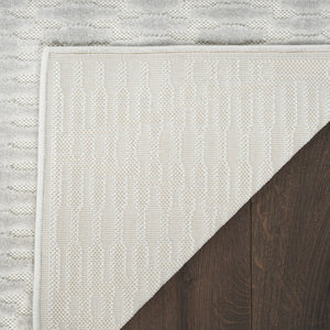 HomeRoots 7' Gray Geometric Area Rug - Modern Style, Durable Design & Perfect for Any Room in Your Home 7' X 9' 569745