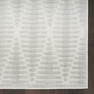 HomeRoots 7' Gray Geometric Area Rug - Modern Style, Durable Design & Perfect for Any Room in Your Home 7' X 9' 569745