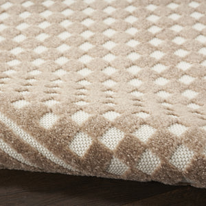 Homeroots 8' X 10' Brown Geometric Area Rug  Polypropylene 569753